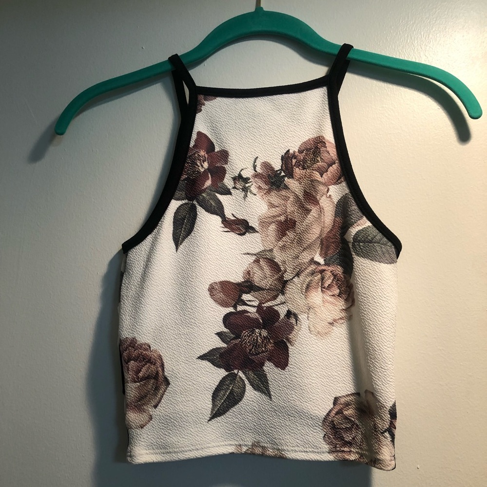 NWOT Floral Halter Crop Top - Picture 7 of 11